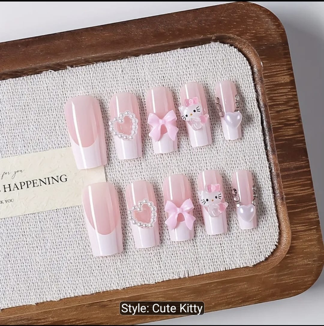 Sanrio Hello Kitty Press-On Nails