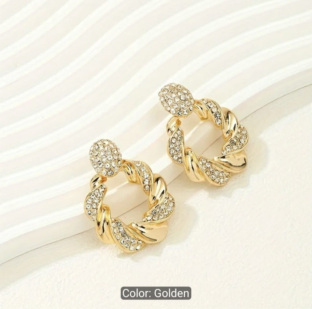 European Rhinestone Metal Twist Circle Earrings