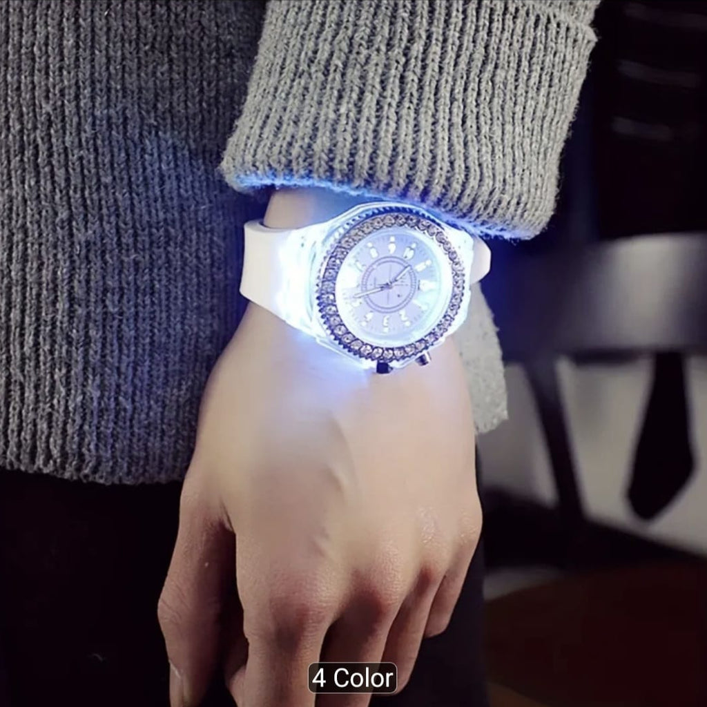 Fashionable Luminous Rhinestone Watch